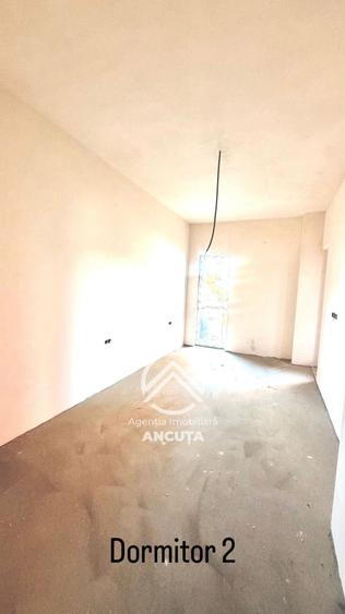 Vanzare Apartament spațios cu 4 camere, 2 băi și logie generoasă, în Florești