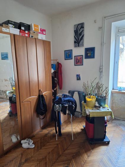 Calea Victoriei-Centrul Vechi, 98 mp., centrala termica, Metrou Universitate