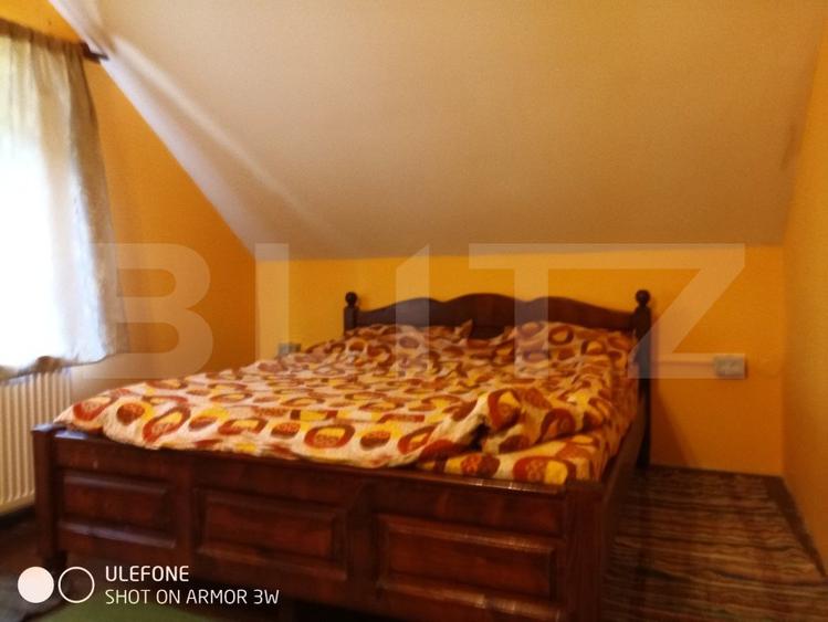 Vânzare cabană/pensiune, cu 7 camere, 190 mp, zona Pojorâta