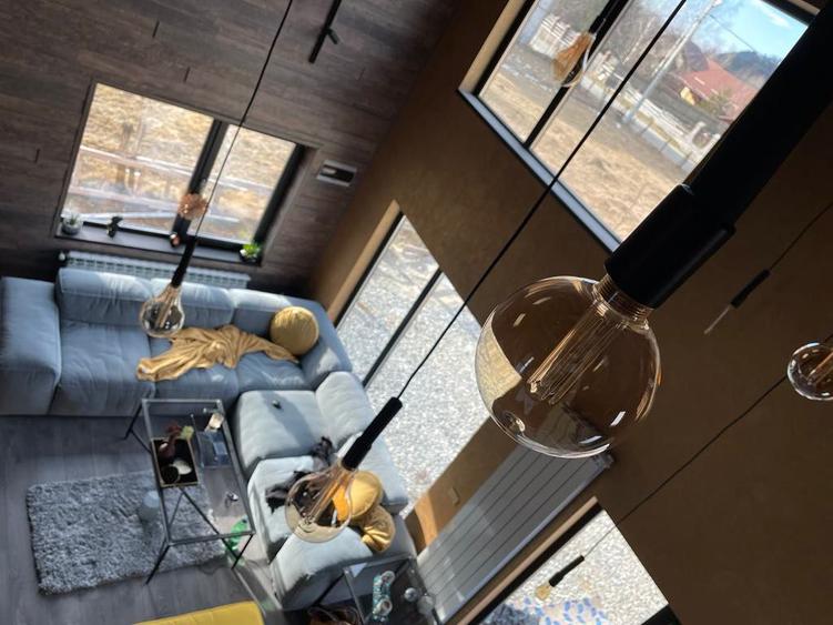 Leresti Arges Vila 4 camere, 2024, 180mp zona linistita de munte, teren 900mp