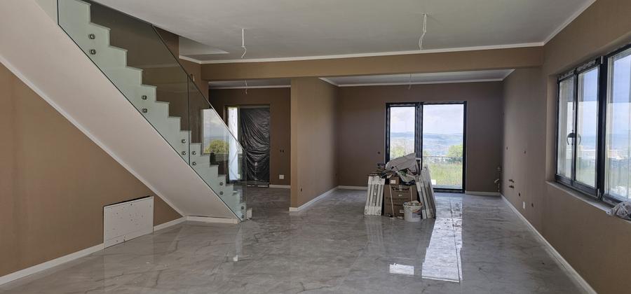Casa Individuala, 280 MP, Garaj si Curte 770 MP, Feleacu Zona Wonderland