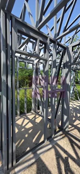 Casa pe structura metalica si teren de 757 mp de vanzare in Brebu