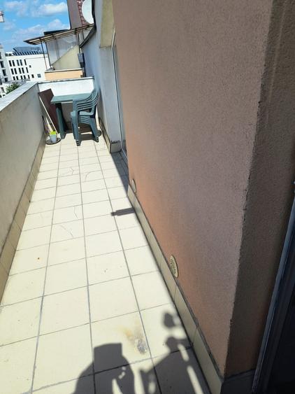 Apartament 3 camere in Manastur  zona Colina