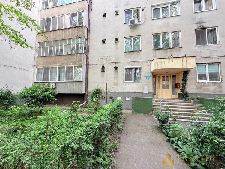 Apartament cu 2 camere tip B de vanzare pe str. Splaiul Crisanei