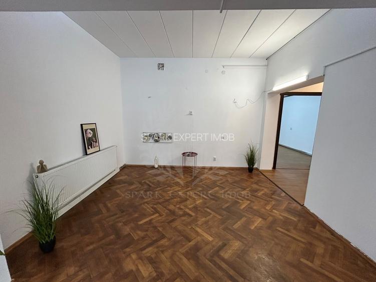 Spațiu comercial de închiriat //160 mp | Zona centrală - 5