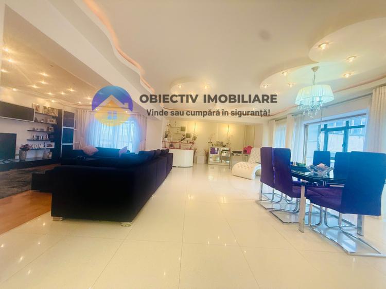 Apartament Spațios Tip Penthouse, în Inima Orașului – Gata de Mutare!