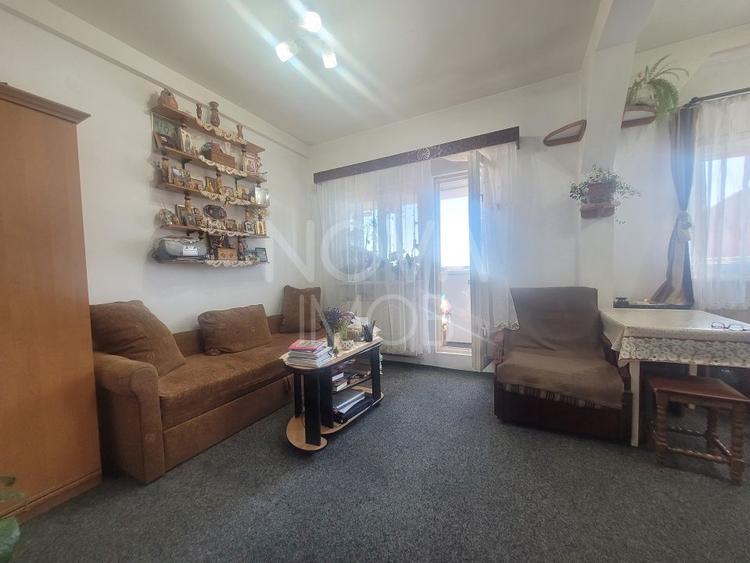Apartament tip mansarda cu balcon, mobilat-utilat, Valea Aurie