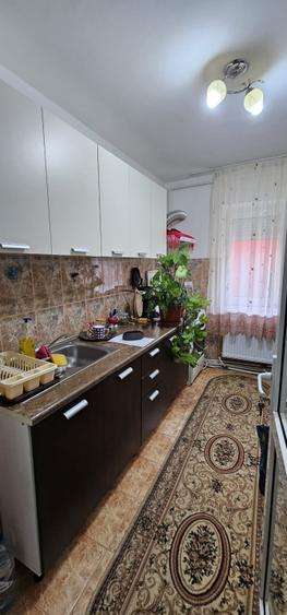 La parter în centrul Târgu Ocnei — investiție sau acasă, tu decizi