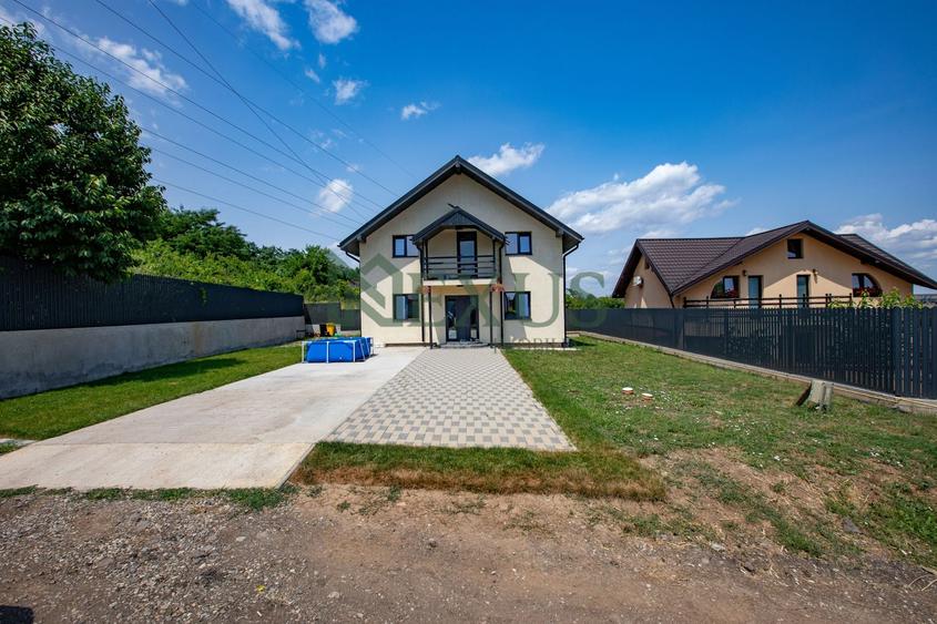 Casă nouă de vânzare în Hemeiuș, Bacău – P+M 130 mp utili Teren 450 mp