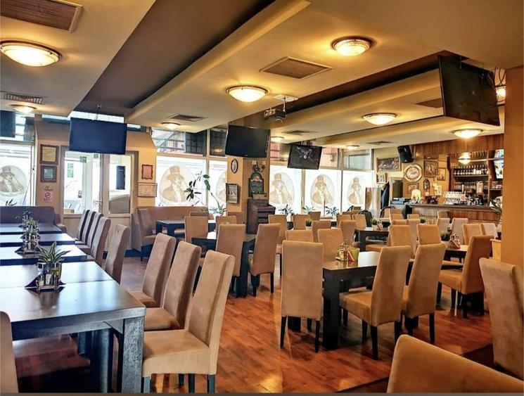Inchiriere spatiu comercial cu teresa - restaurant -bar