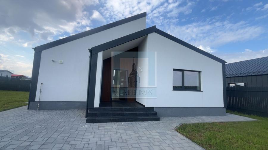 Casă superbă de vânzare/zona Izvor