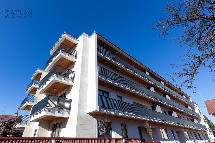 Apartament 3 camere, P+3, centru, zona de case, bloc 2025