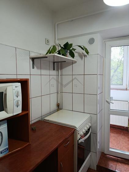 Apartament 1 camera gara strapungere silvestru