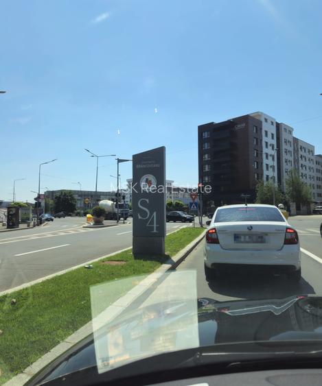 4  camere/bloc  nou/zona Centrul  Comercial  Grand  Arena/comision 0  cumparator - 2