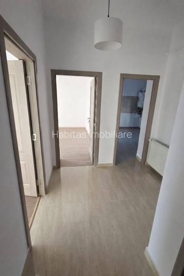 3 camere zona The Office, bloc din caramida! - 4