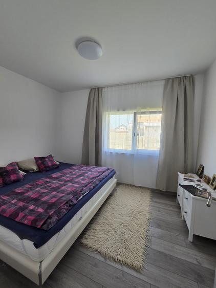 Duplex pe parter, mobilat și utilat complet, teren 300 mp – Bucovăț