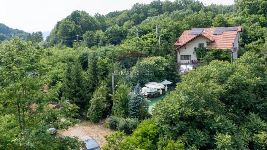 Vanzare vila-pensiune D+P+M 10 camere de vânzare, Daesti jud. Valcea - 41
