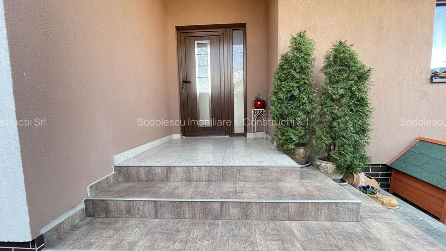 Casa eleganta si luminoasa, situata in zona de case - Mehala - 41