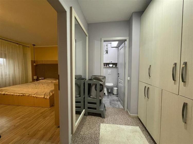 Apartament 3 camere de vanzare zona ultracentrala Tulcea
