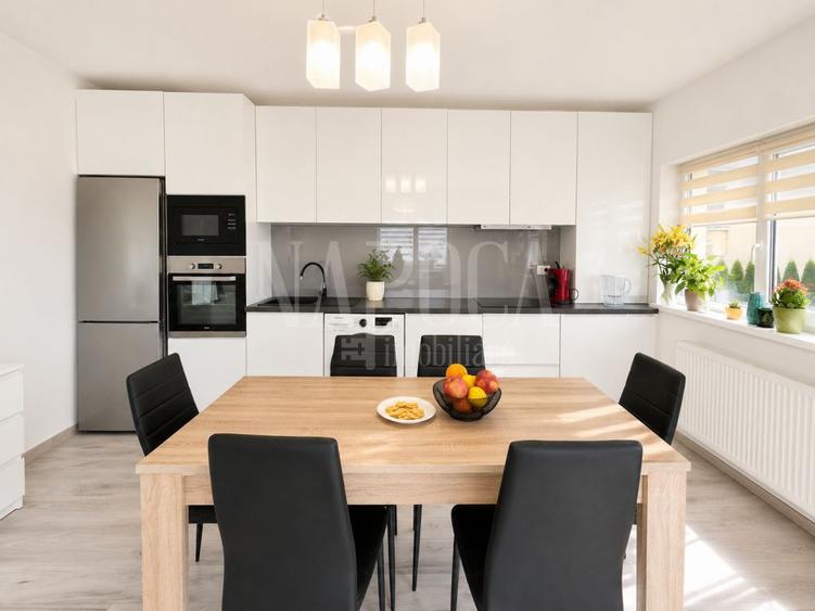 Casa 5 camere de vanzare in Floresti