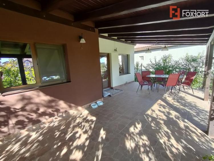 Casa individuala cu 5 camere de vanzare in Sag - ID V155