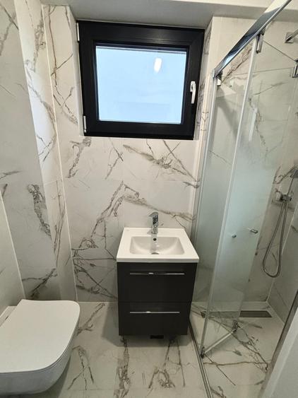 Apartament 3 camere de vanzare Pacurari in spate la Alpha Bank