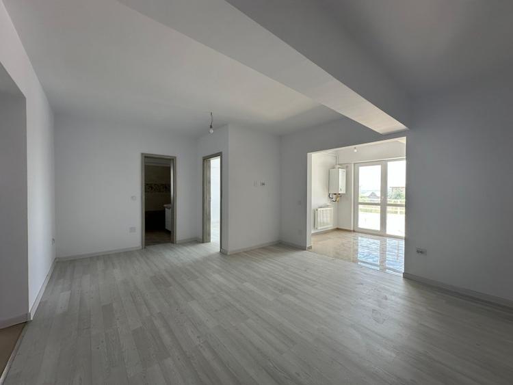 COMISION 0%! 3 CAMERE BLOC NOU! LIFT!