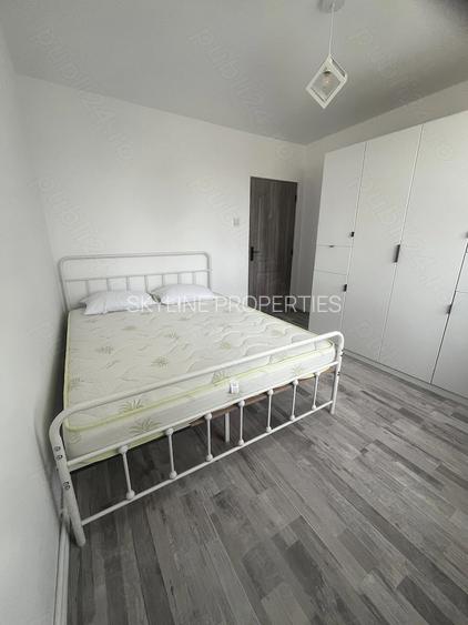 Apartament de 3 camere, decomandat, zona piata abator - 2