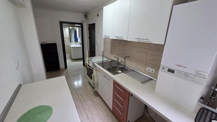 Apartament 2 camere 46mp, Central, langa Gara CFR si Facultatea de Litere