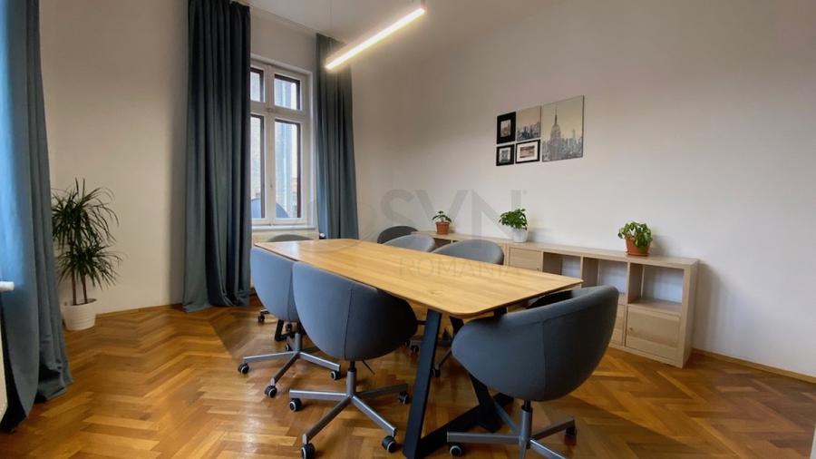 REA0088440 Apartament 7 camere - zona Capitale - intrare separata