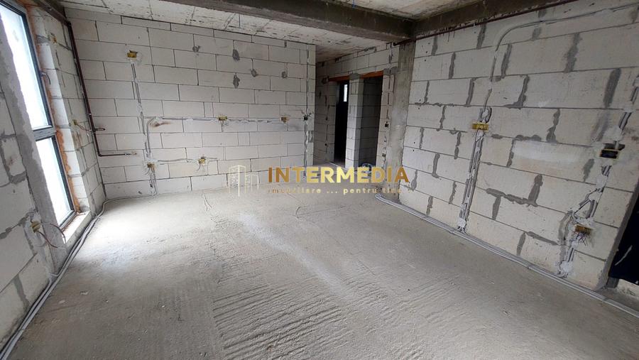 OCAZIE! Apartament 3 Camere NOU 71 mp. in Zona Alba Micesti semifinisat