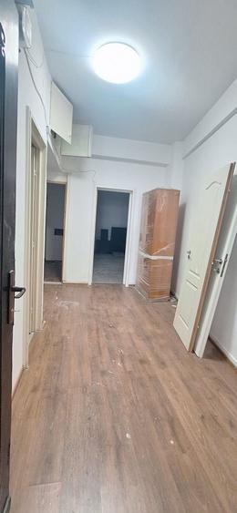 Apartament 4 camere Magheru 135mp Risc 1