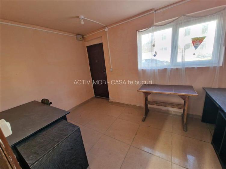 Resita Chirie Spatiu Comercial Depozit 270 mp - 7