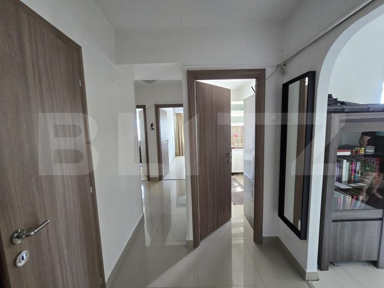 Apartament 3 camere, bloc PP, 62 mp, renovat, mobilat, zona Ultracentral