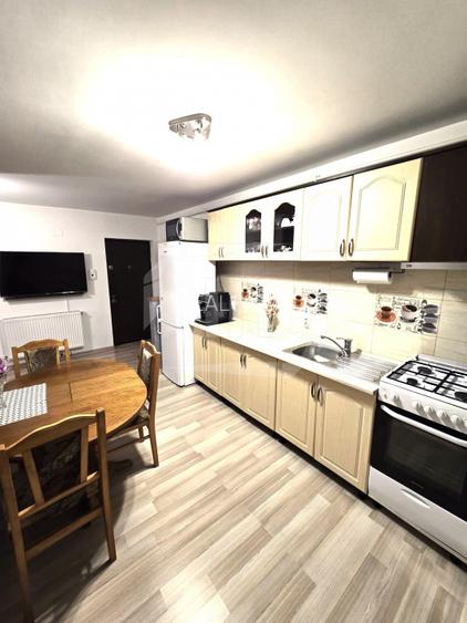Apartament 2 camere, decomandat, Buna Ziua