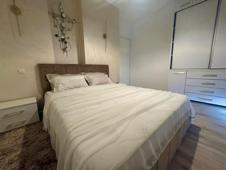 Apartament 2 camere mobilat// Sisesti// Metrou Straulesti
