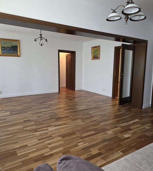Apartament de vanzare tip duplex