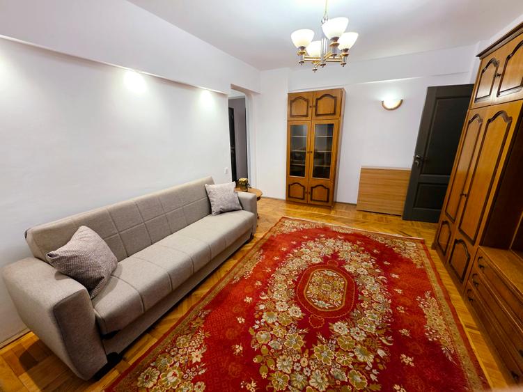 3 camere Piata Kogalniceanu - Cismigiu et 6/7