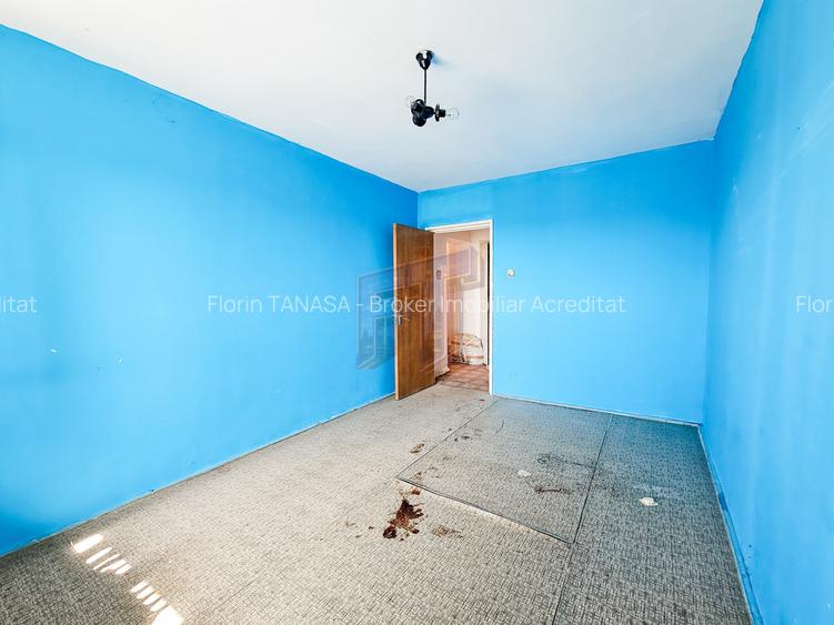 Apartament 2 camere de renovat, 69,47 mp total, Vergului - Pantelimon