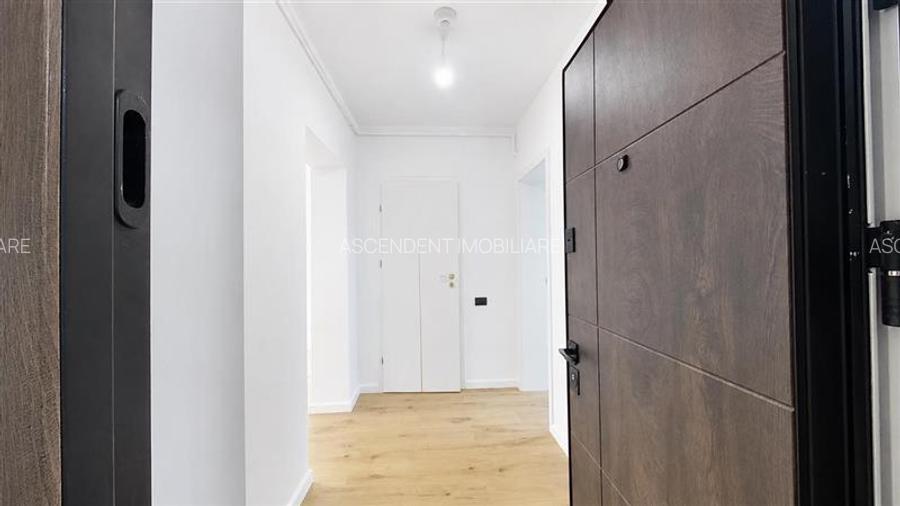 Garsoniera tip studio complet renovata cu curte proprie si loc de parcare - 7