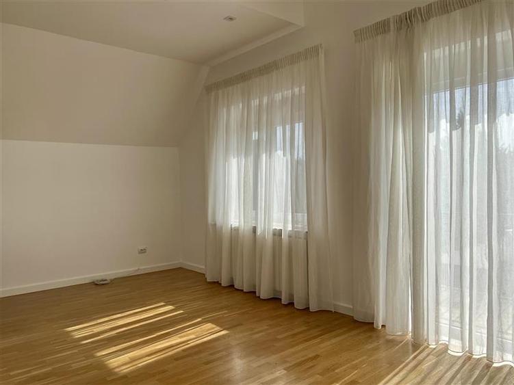Vila premium in ansamblu superb | Iancu Nicoale - British School