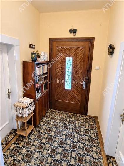 De vanzare casa cu 3 camere pivnita garaj si 508 mp teren in Sibiu - 21