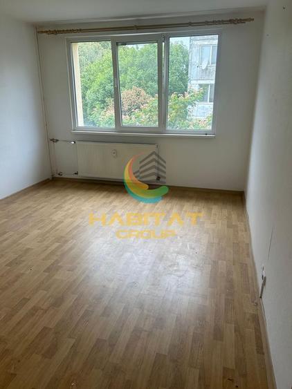 Apartament Decomandat De 4 Camere 80mp Zona Izvorul Rece