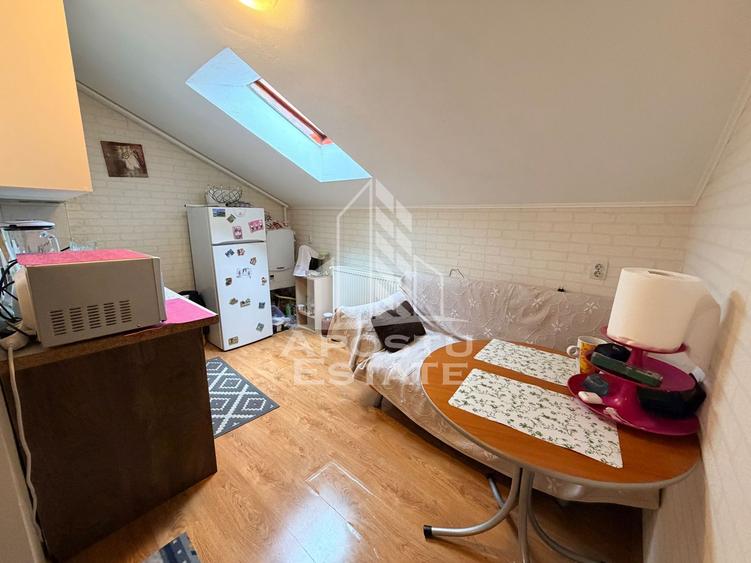 Apartament cu 2 camere, decomandat, la asfalt in Chisoda