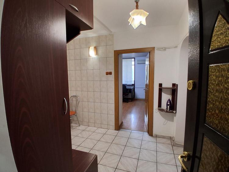 Apartament 2 camere de vanzare Lujerului