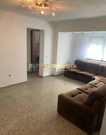 Închiriez apartament 3 camere , BLV Transilvaniei - 2