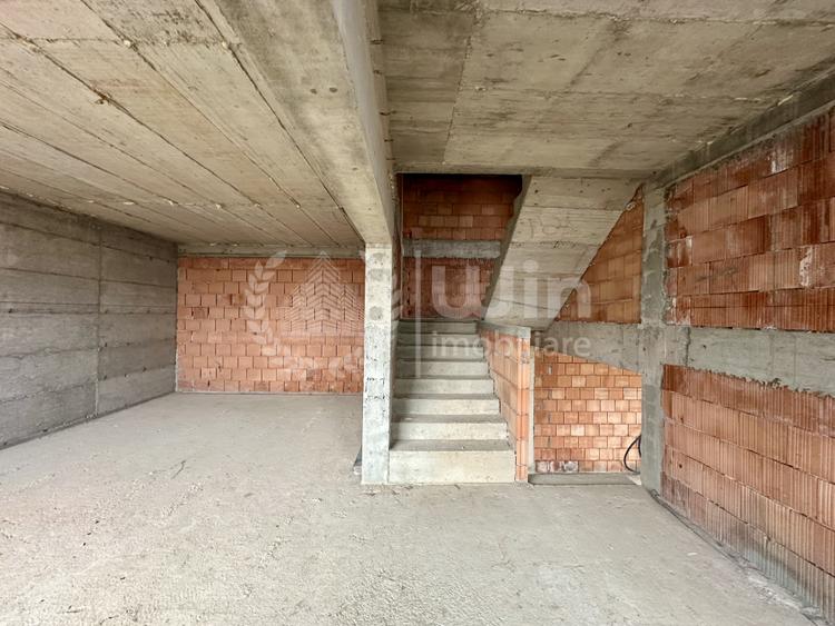 Duplex nou cu 6 camere | 245mp util | Teren 523mp | Salicea
