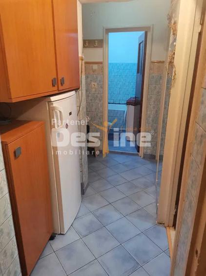 Apartament 2 camere, decomandat ,sector 6