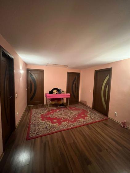 Casă 253 mp utili, 5 camere, teren 581 mp – Promenada Mall