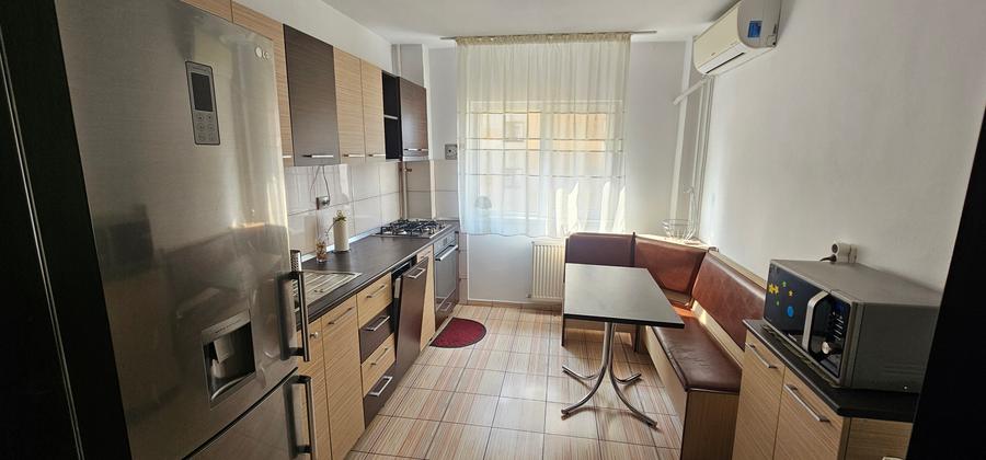 Închiriere- 4 camere - Stefan cel Mare - Lizeanu